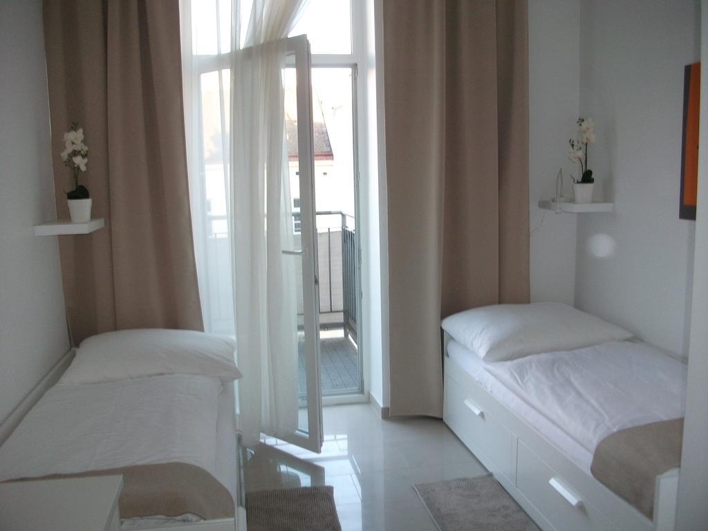 Ch-Vienna City Rooms Bilik gambar